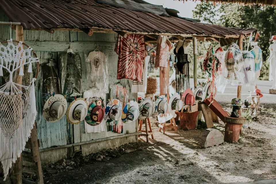Local Landmarks & Attractions in White City, FL in White City